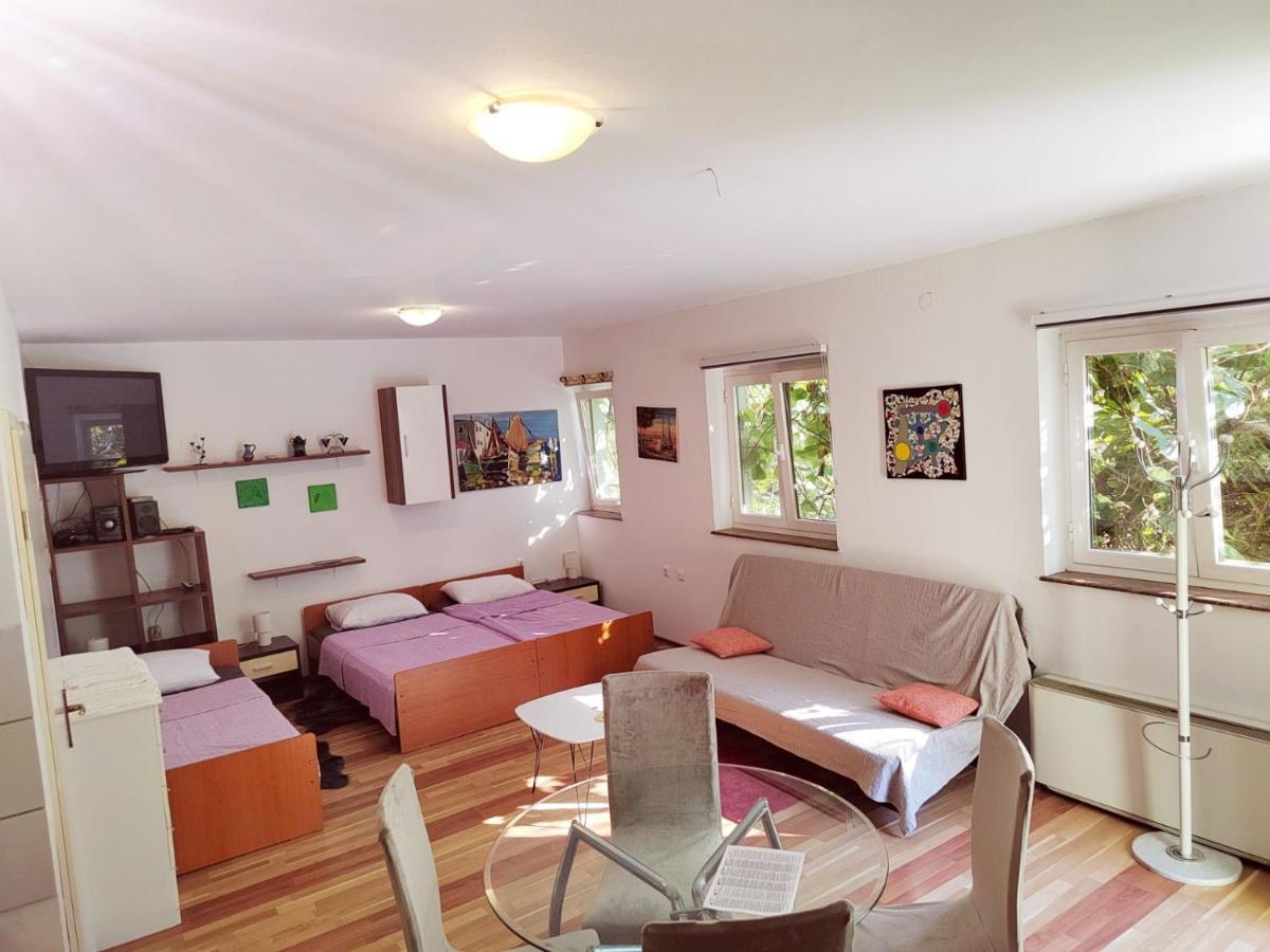 Green House Cavle Екстер'єр фото