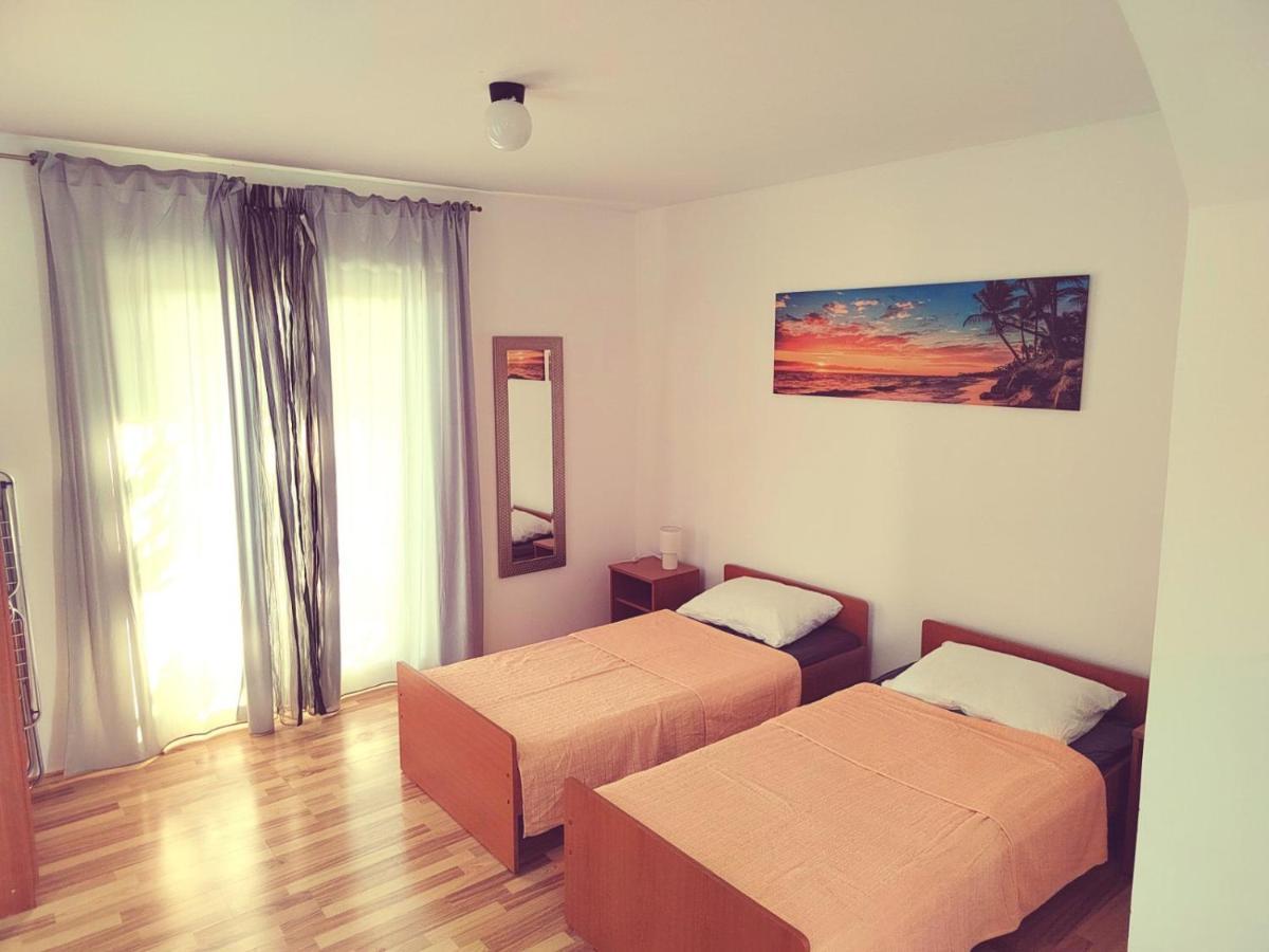 Green House Cavle Екстер'єр фото